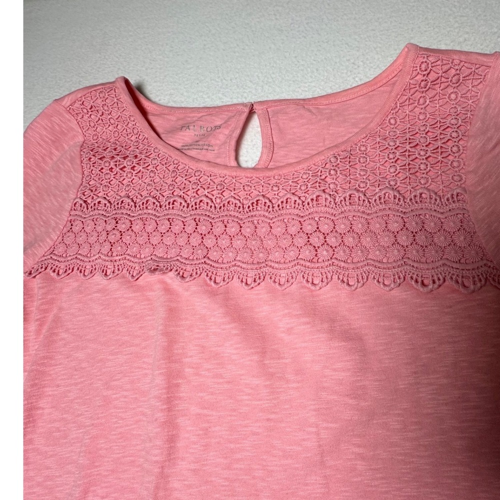Talbots Petite Pink Crochet Lace Yoke Slub Cotton Tee Top SP - Picture 4 of 6